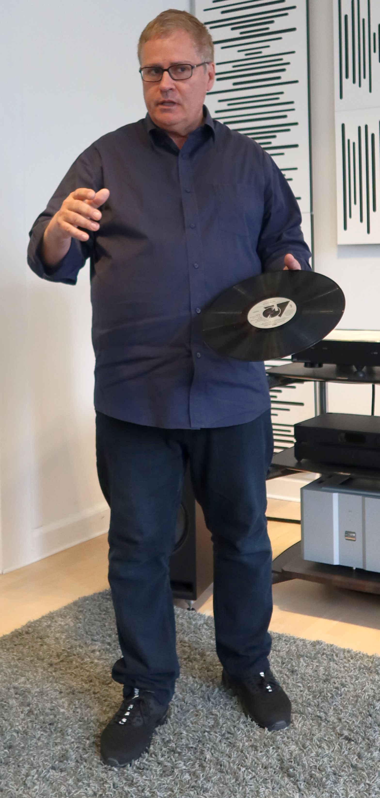 Louis forklarer